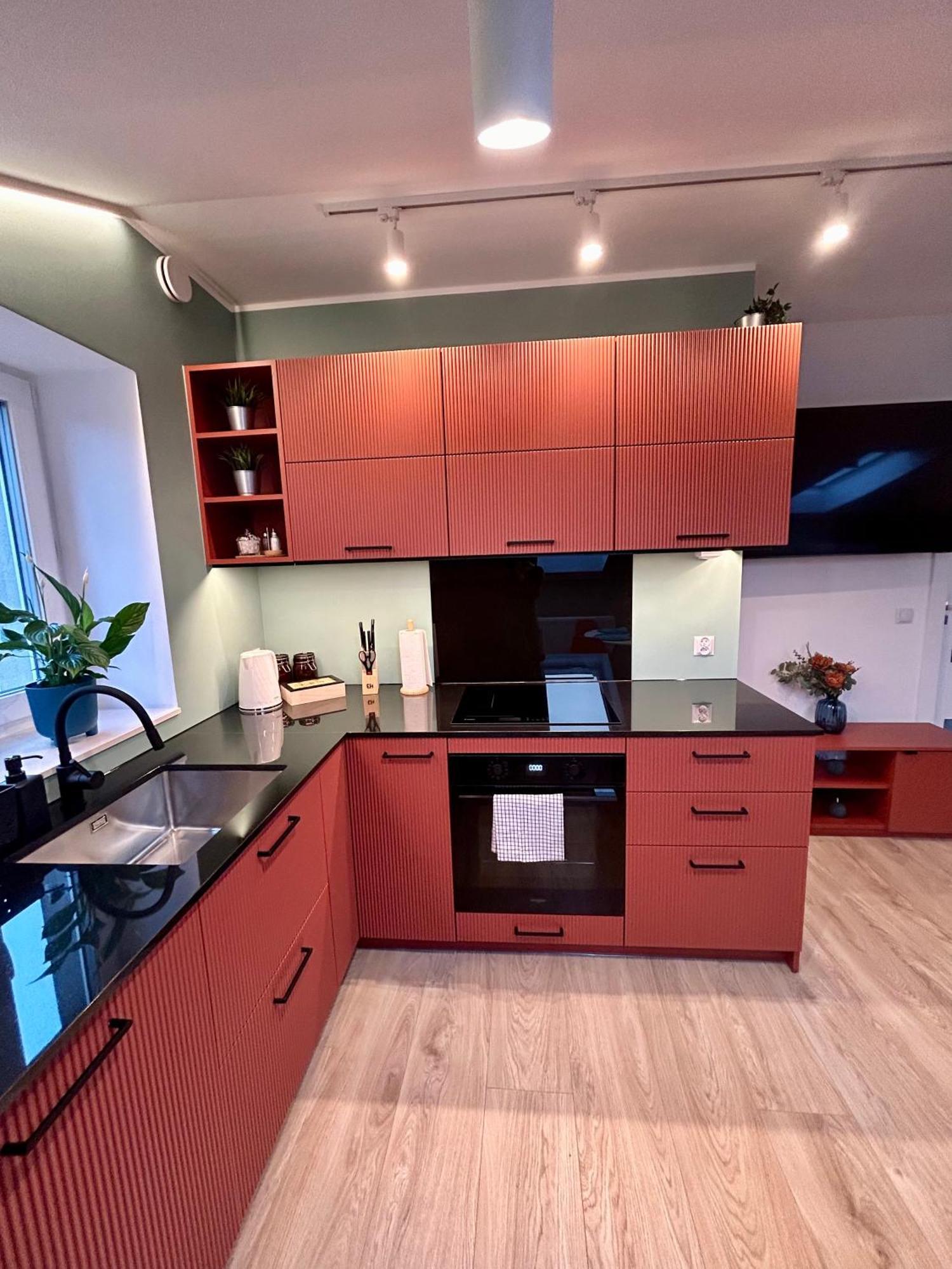 Apartment Targowa L15 *